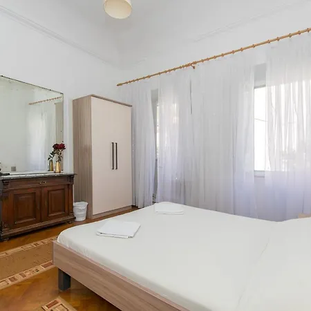 Veranda Konukevi 3*